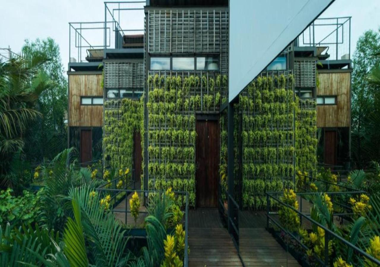 Bangkok Tree House Bang Kachao Hotel Exterior photo