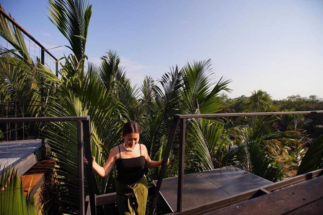 Bangkok Tree House Bang Kachao Hotel Exterior photo